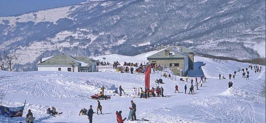 101 Τriantafyllidi Volos Exterior foto